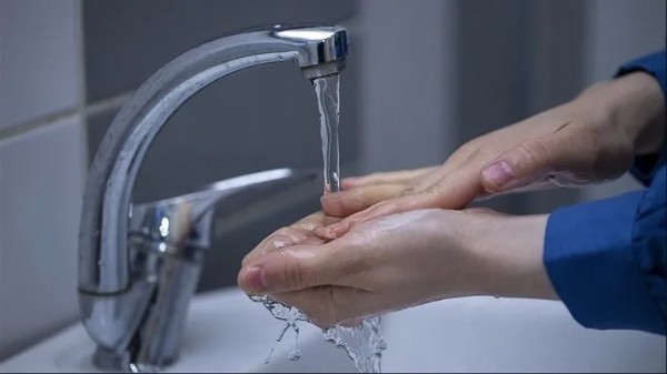 Yunanistan alarmda! Sular içilemez hale geldi